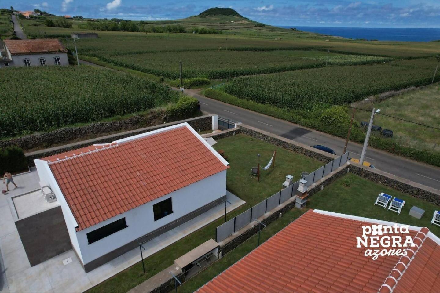 Photography House By Pontanegraazores Altares Exterior foto